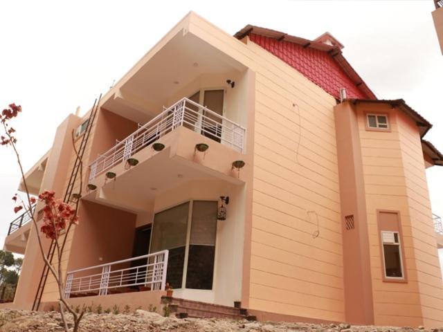 Amravati Resort Solan Exterior photo