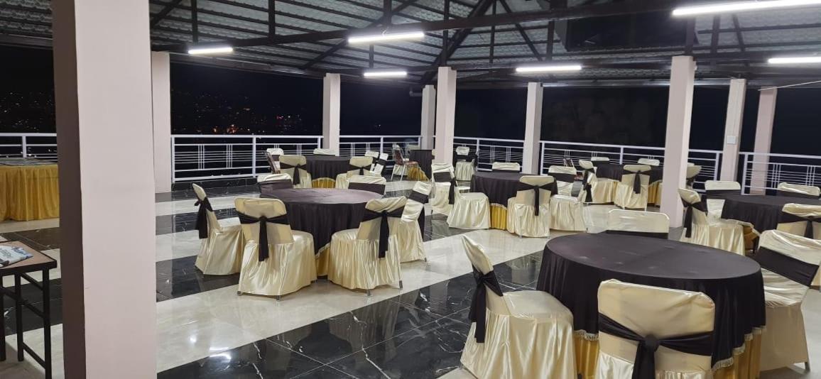 Amravati Resort Solan Exterior photo