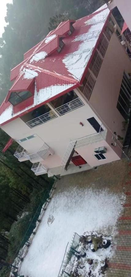 Amravati Resort Solan Exterior photo