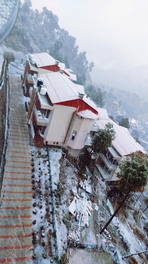 Amravati Resort Solan Exterior photo